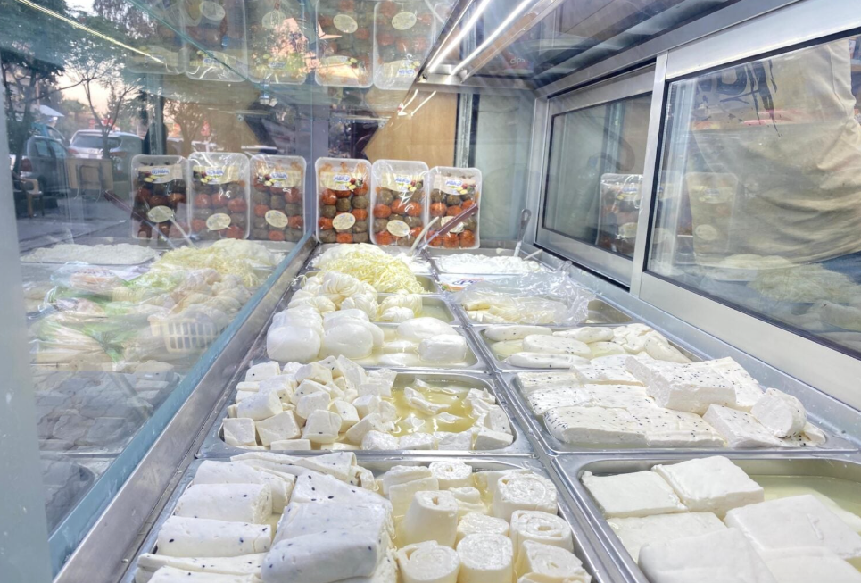 Statistic Analysis of Charts